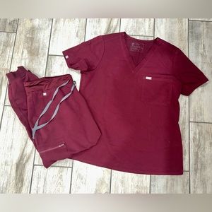 Figs Women’s Scrub Set in Wine Burgundy